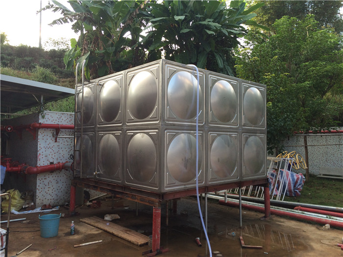 我們如何正確的選擇不銹鋼水箱